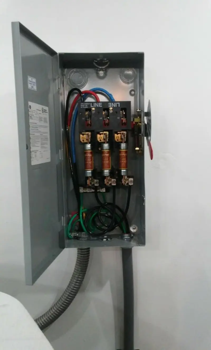 Three-phase disconnect switch installed for Electrical Wiring & Rewiring in Sweden